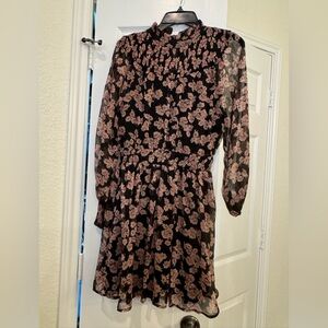 Chiffon like material. Pretty pink and black. From Shop Avara. Only worn once.